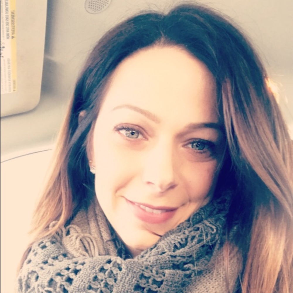 Meet your Posher, Deana